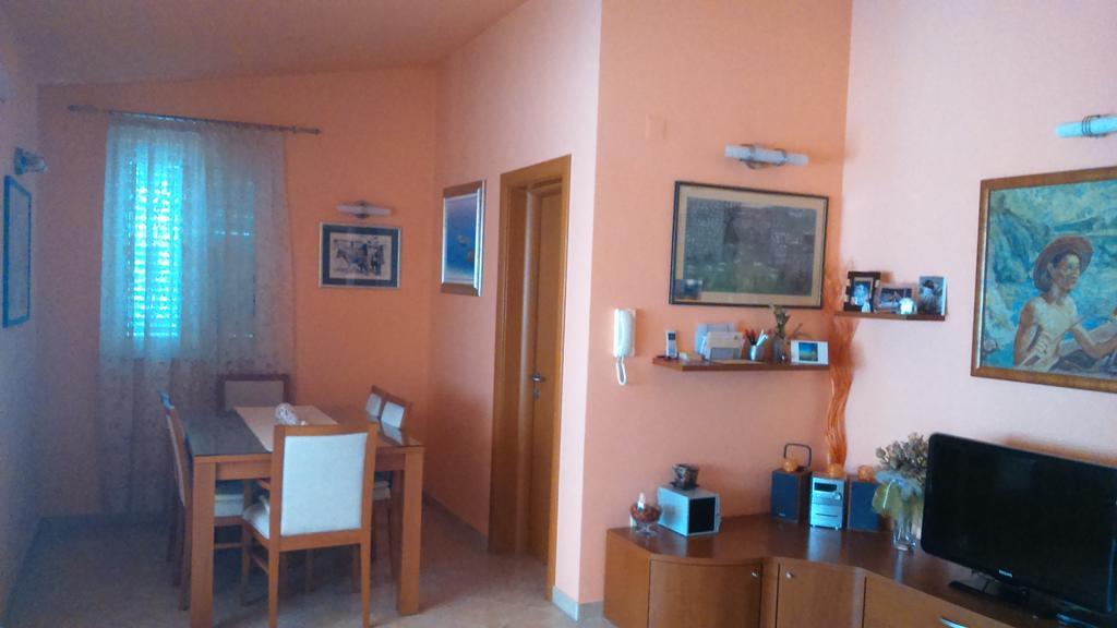 Swiss Holiday Apartman Split Kültér fotó